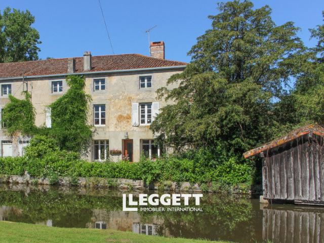 Maison vente à Bressuire, Moncoutant