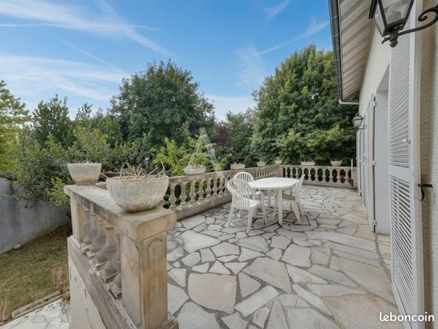 Maison vente à Nogent-sur-Marne, Bry-sur-marne