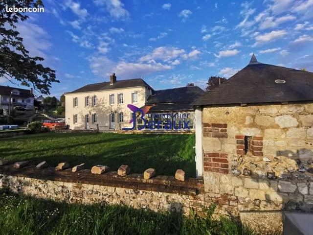 Maison vente à Rouen, Le Trait
