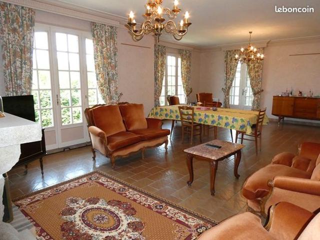 Maison vente à Mayenne, Aron