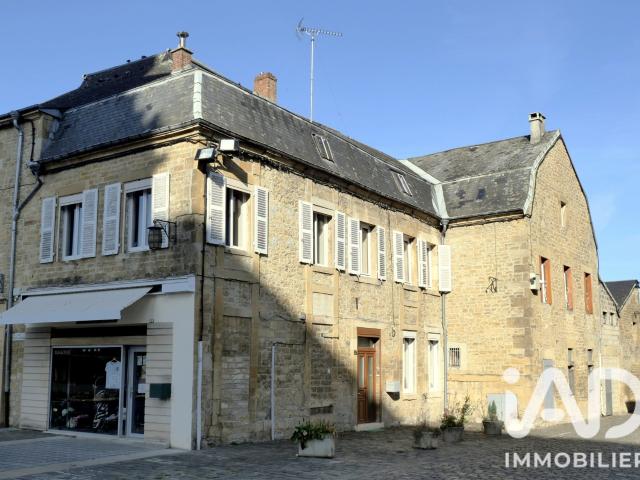 Maison vente à Quartier St-Laurent du Jura, Mouzon
