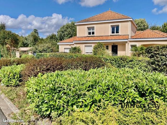 Maison vente à Nantes, Vertou
