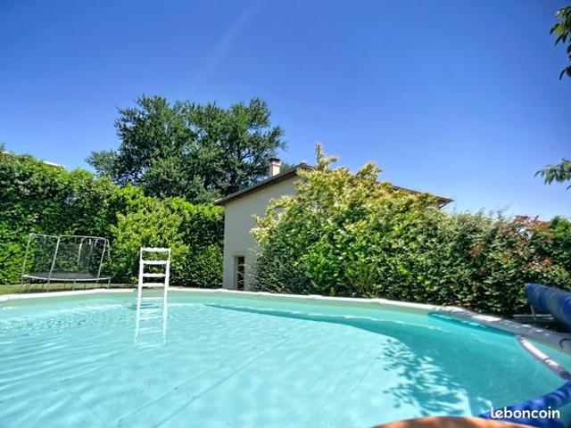 Maison vente à La Tour-du-Pin, L'isle-d'abeau