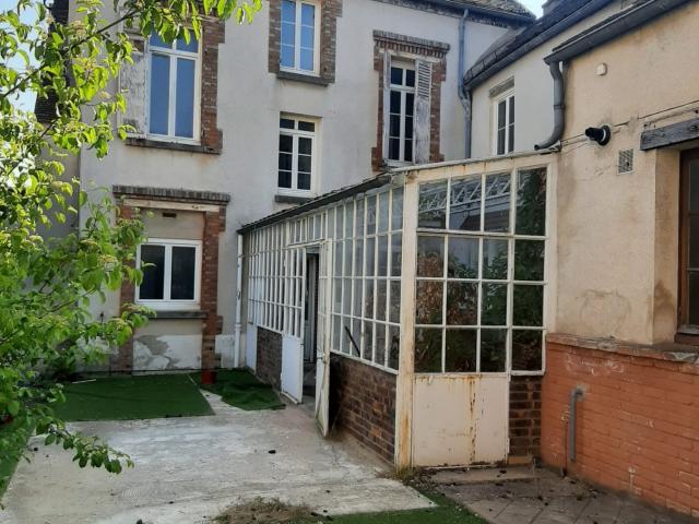 Maison vente à Sens, Villeneuve-la-guyard