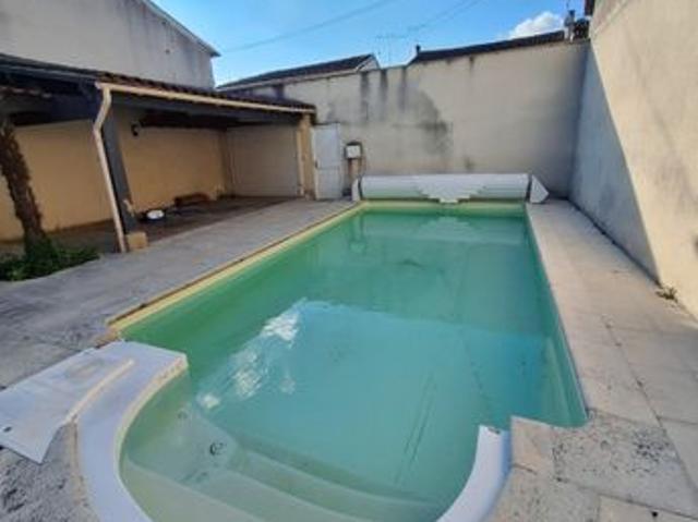 Maison vente à Cognac