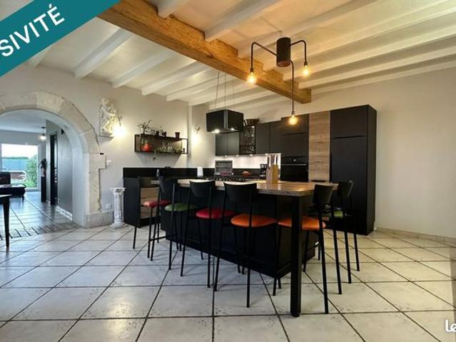 Maison vente à Saintes, Chaniers