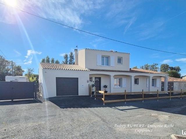 Maison vente à Saint-Jean-d'Angély, Puyrolland