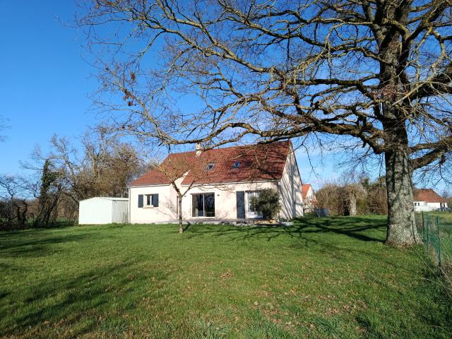 Maison vente à Saint-Amand-Montrond, Menetou-couture