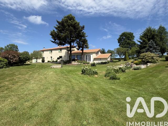 Maison vente à Fontenay-le-Comte, Saint-maurice-des-noues