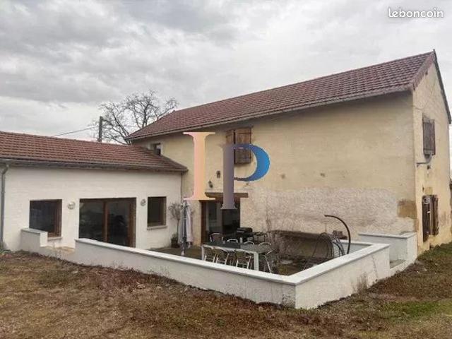Maison vente à Roanne, Saint-denis-de-cabanne