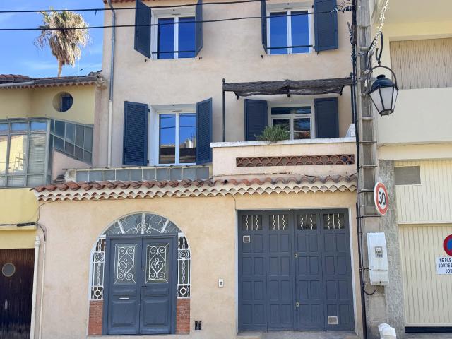 Maison vente à Arrondissement de Toulon, Toulon