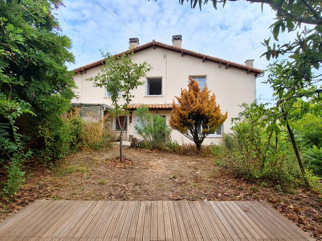Maison vente à Niort, Mellé