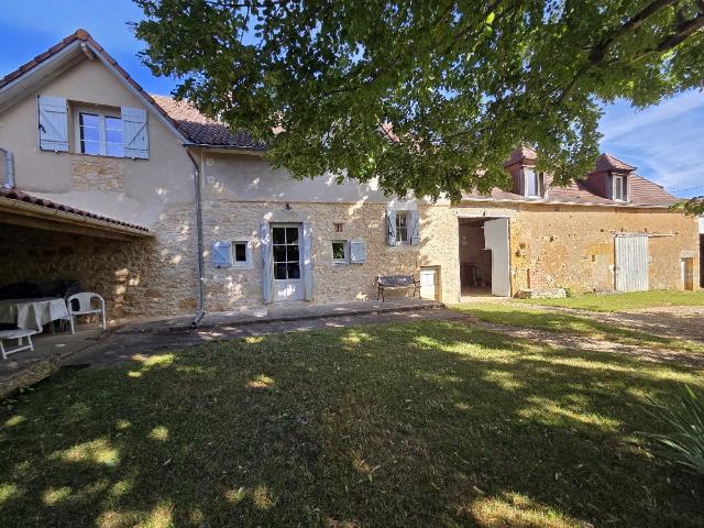 Maison vente à Nontron, Cherveix-cubas