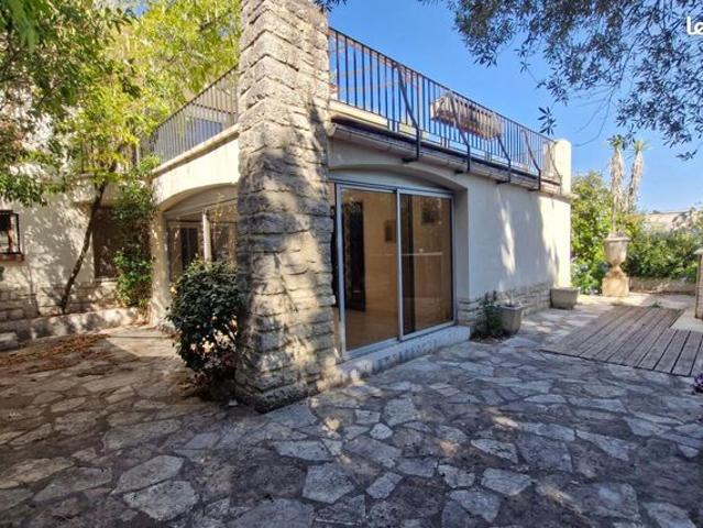 Maison vente à Villeneuve-lès-Avignon, Gard