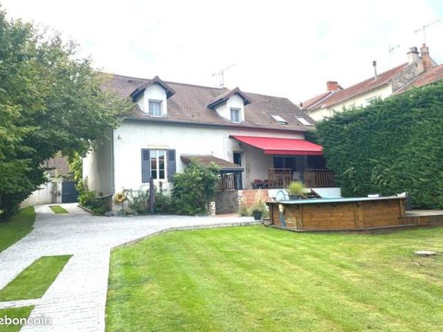 Maison vente à Bellerive-sur-Allier, Allier