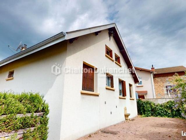 Maison vente à Agen, Cours