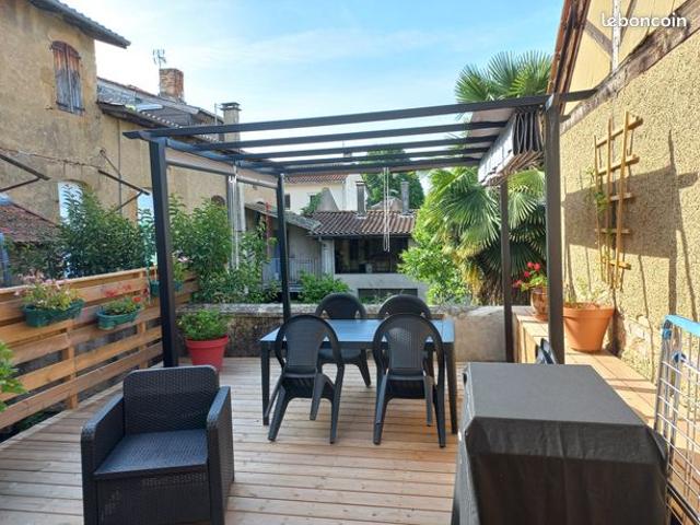 Maison vente à Mirande