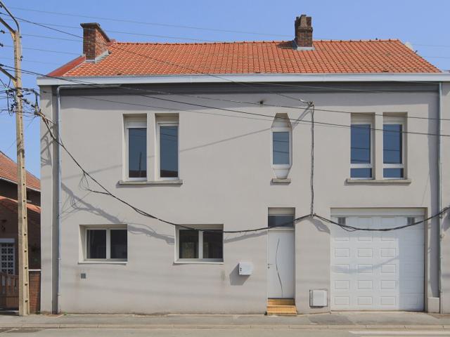 Maison vente à Lens, Avion