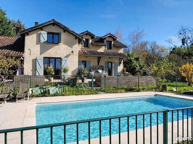 Maison vente à Bourg-en-Bresse, Mogneneins