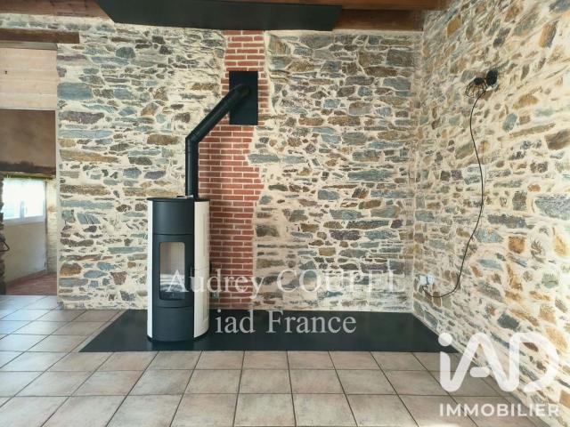 Maison vente à Château de La Quetraye, Mésanger