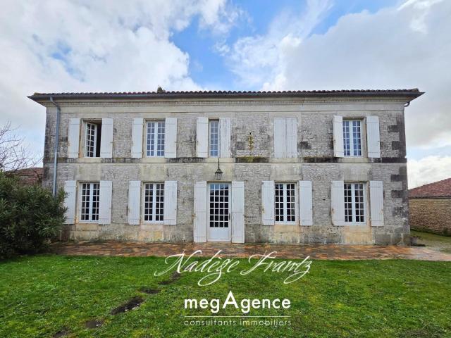 Maison vente à Puymoreau, Essouvert