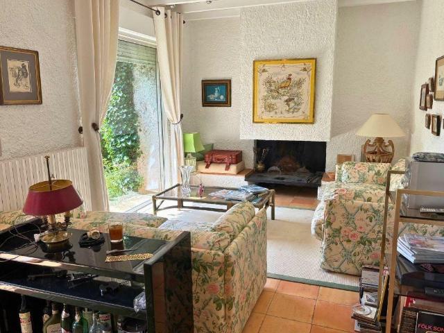 Maison vente à France métropolitaine, Daux