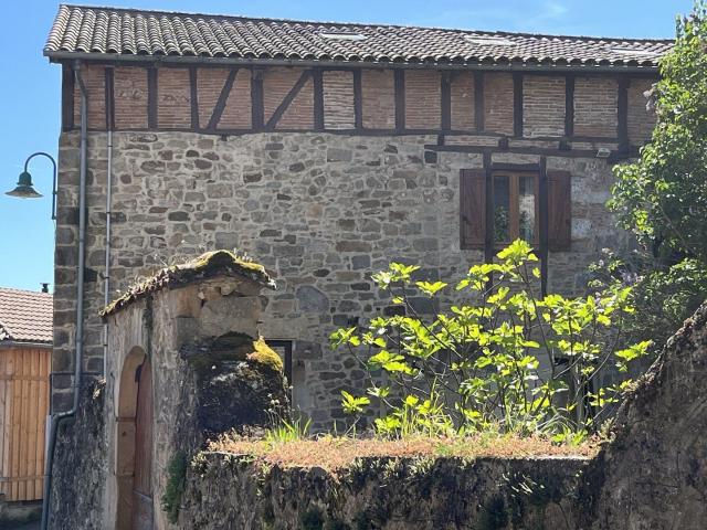 Maison vente à Guirande, Felzins