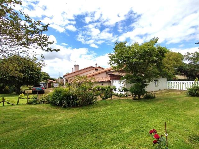 Maison vente à La Cononnière, Pamproux