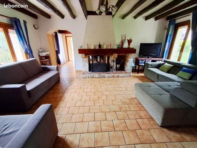 Maison vente à Fontainebleau, Souppes-sur-loing