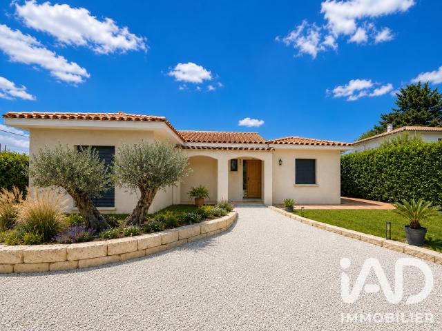 Maison vente à Issac, Saint-Médard-en-Jalles