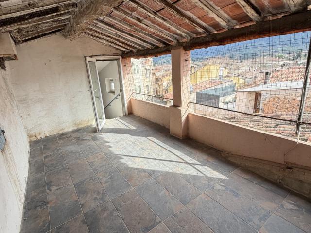 Maison vente à Marseille, Auriol