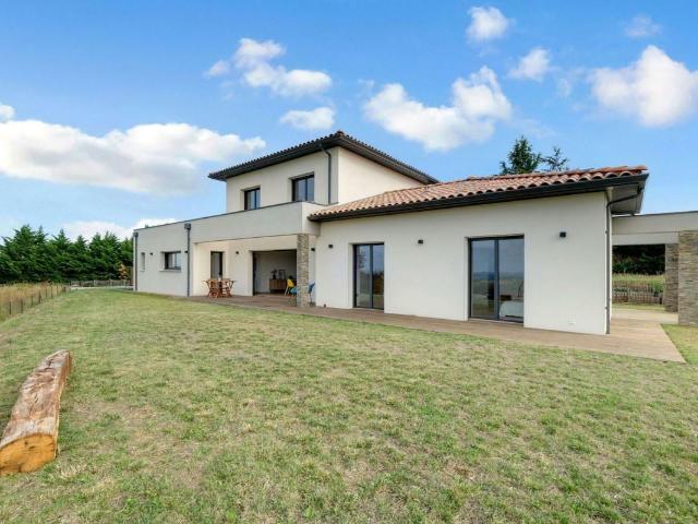 Maison vente à France métropolitaine, Lacroix-falgarde