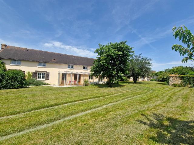 Maison vente à Évreux, Courdemanche
