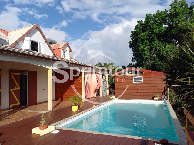 Maison vente à Guadeloupe