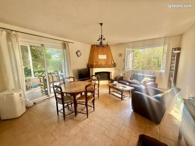 Maison vente à Marseille, Aubagne