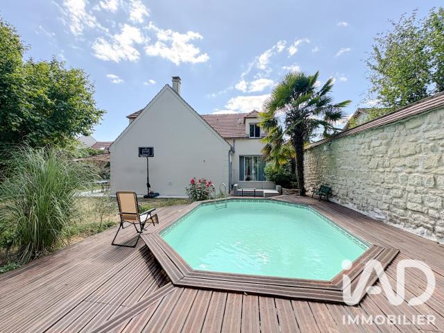 Maison vente à Saint-Germain-en-Laye, Maule