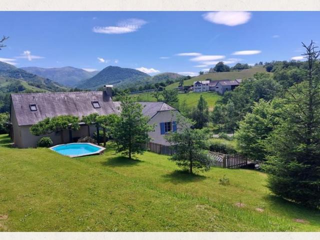 Maison vente à Oloron-Sainte-Marie, Aramits