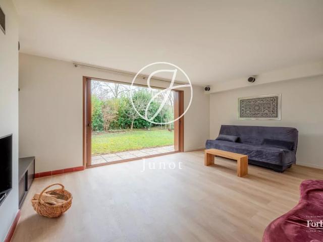 Maison vente à Saint-Germain-en-Laye, Montesson