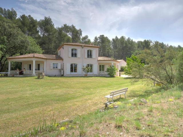 Maison vente à Le Tholonet, Palette