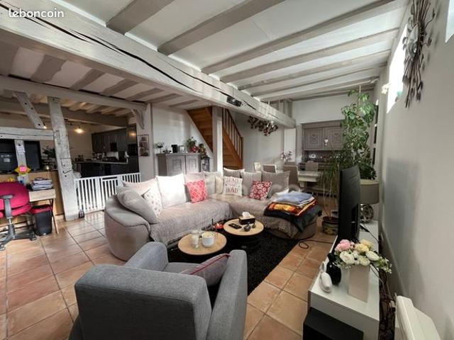 Maison vente à Auxerre, Champignelles