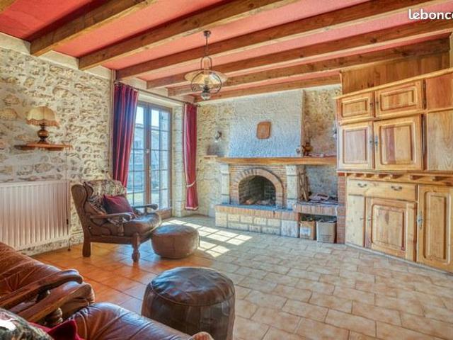 Maison vente à Fonroque, Dordogne