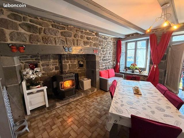 Maison vente à Saint-Flour, Cézens