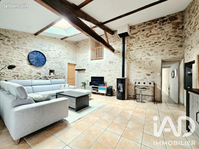 Maison vente à La Roche-sur-Yon, La Merlatière