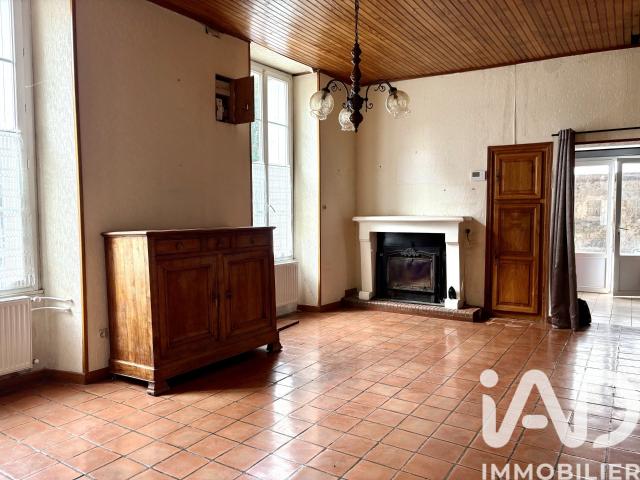 Maison vente à Cognac, Châteauneuf-sur-charente