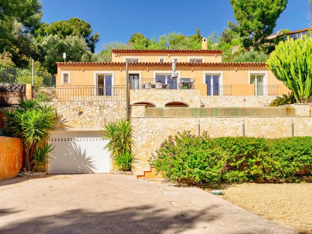 Maison vente à Arrondissement de Toulon, Ollioules