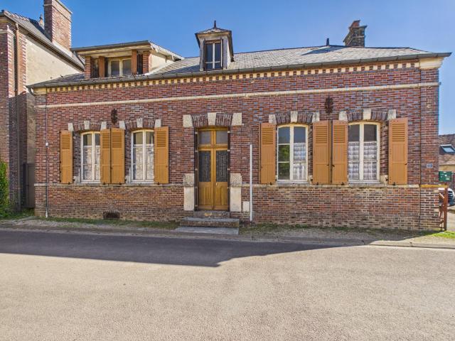 Maison vente à Troyes, Palis