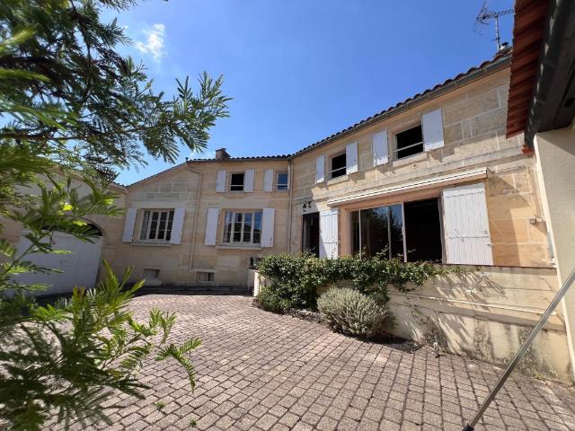 Maison vente à Cognac, Saint-sulpice-de-cognac