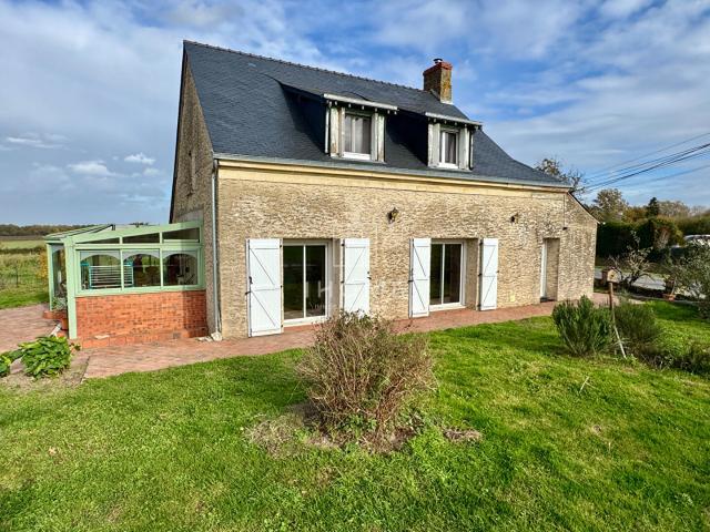 Maison vente à La Flèche, Bousse
