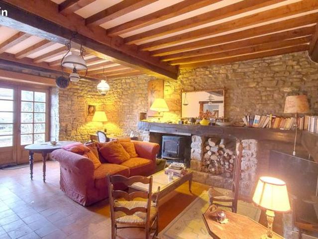 Maison vente à Beaune, Commarin