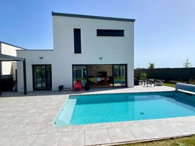 Maison vente à Caen, Courseulles-sur-mer